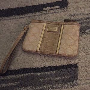 Nine West wristlet